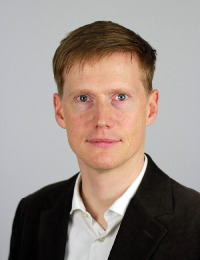 Dr. Niels Brüggen