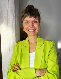  Janina Hentschel